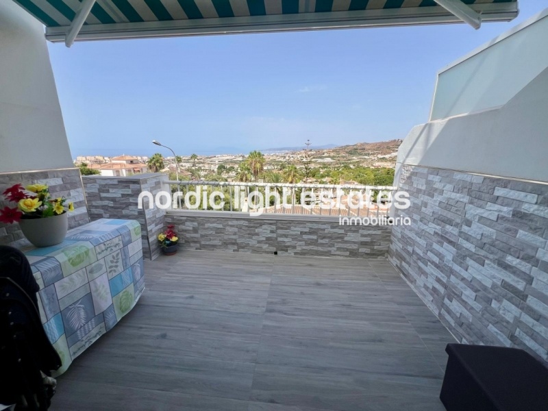 Magnifico apartamento con vistas al mar en Torrox Park