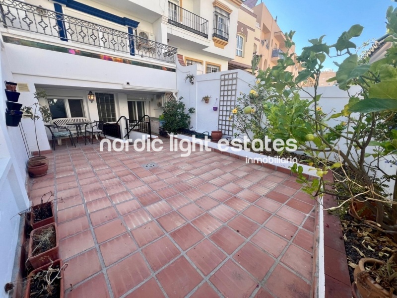 Lindo y céntrico apartamento en Chaparil, Nerja muy cerca de la playa Torrecilla