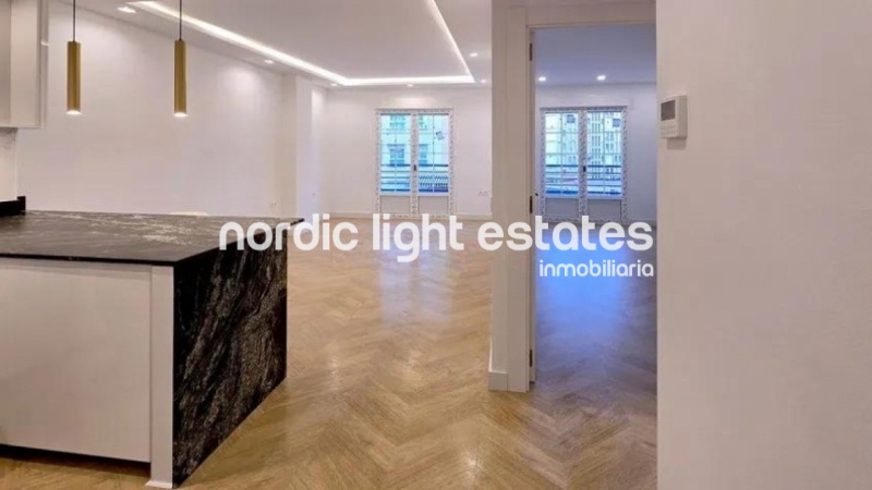 Ultra-modern designer apartment in the centre