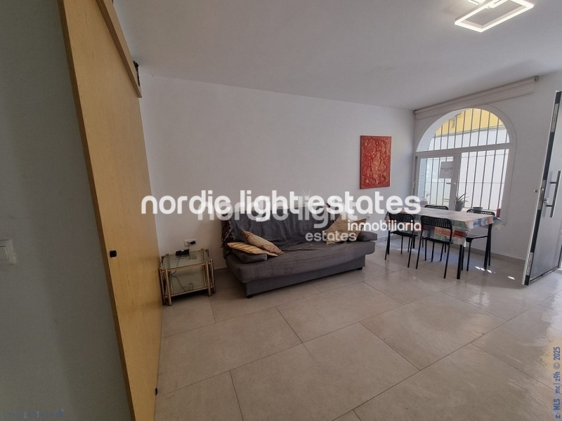 Beachfront sudio apartment in Torrox Costa 