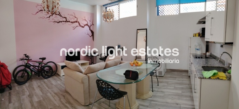 Property with 2 independent units in Torrox Costa 