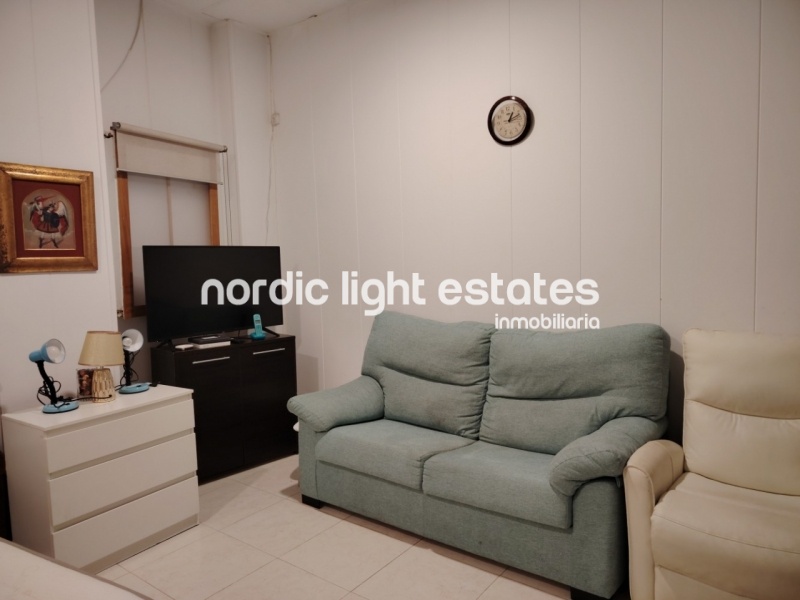 Property with 2 independent units in Torrox Costa 