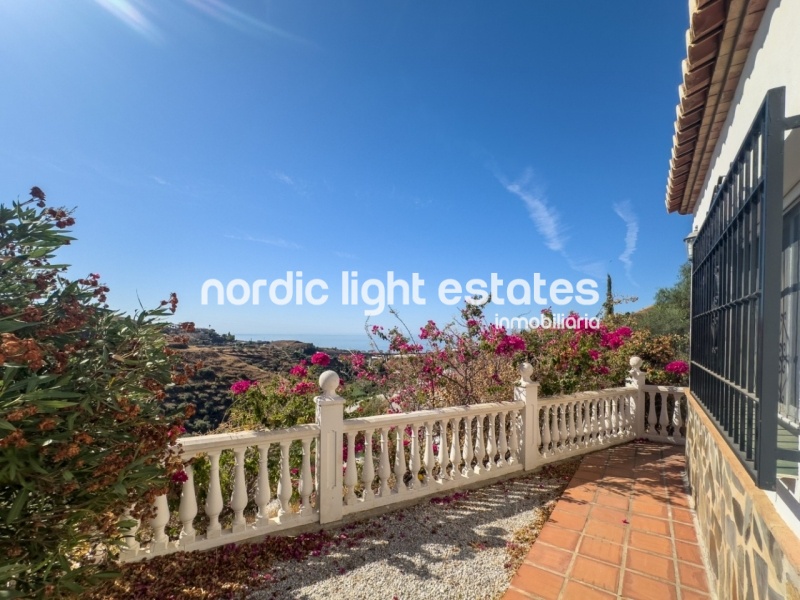 Charming country house in Torrox Costa