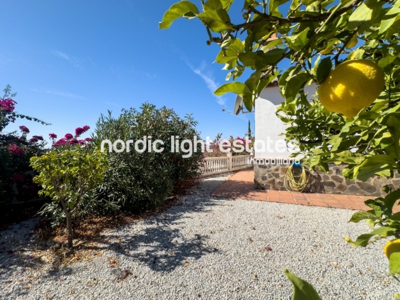 Charming country house in Torrox Costa