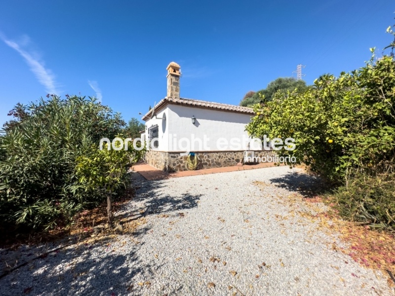 Charming country house in Torrox Costa