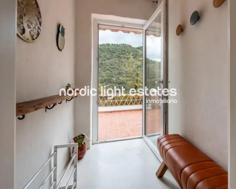Beautiful villa with independent apartment in the countryside of Frigiliana