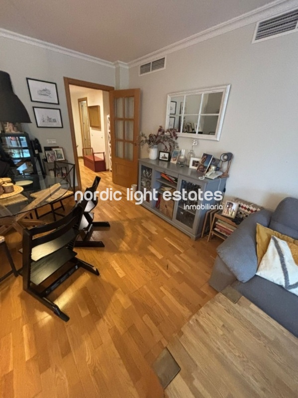 Estupendo apartamento con plaza de garaje en Rincón de la Victoria 