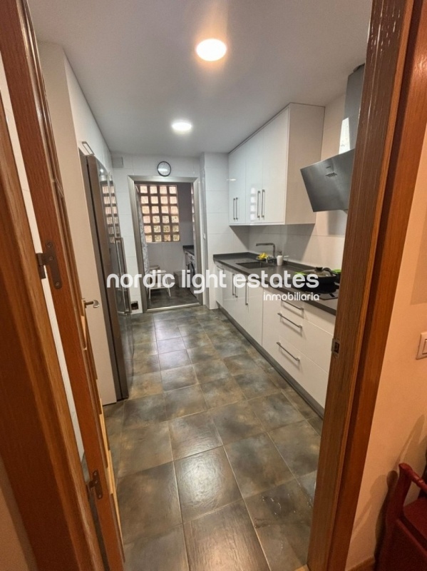 Estupendo apartamento con plaza de garaje en Rincón de la Victoria 