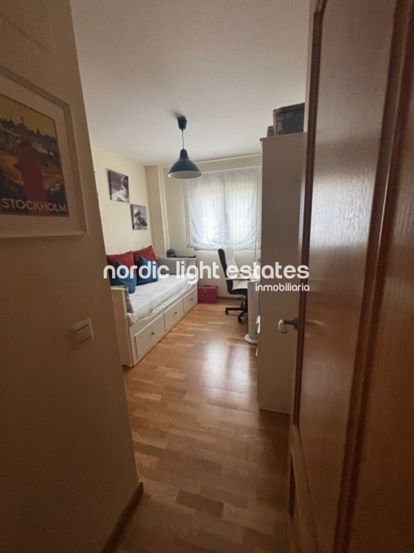 Estupendo apartamento con plaza de garaje en Rincón de la Victoria 