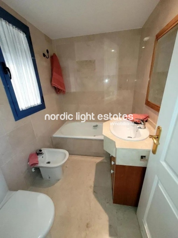 Impresionante apartamento en Almuñécar. Vistas al mar 