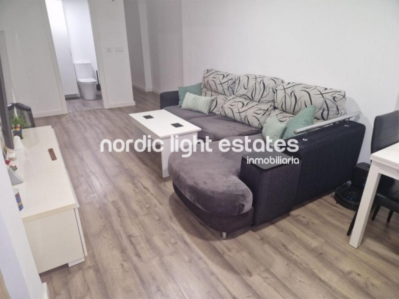 Modern refurbished 3 bed apartment in Málaga city