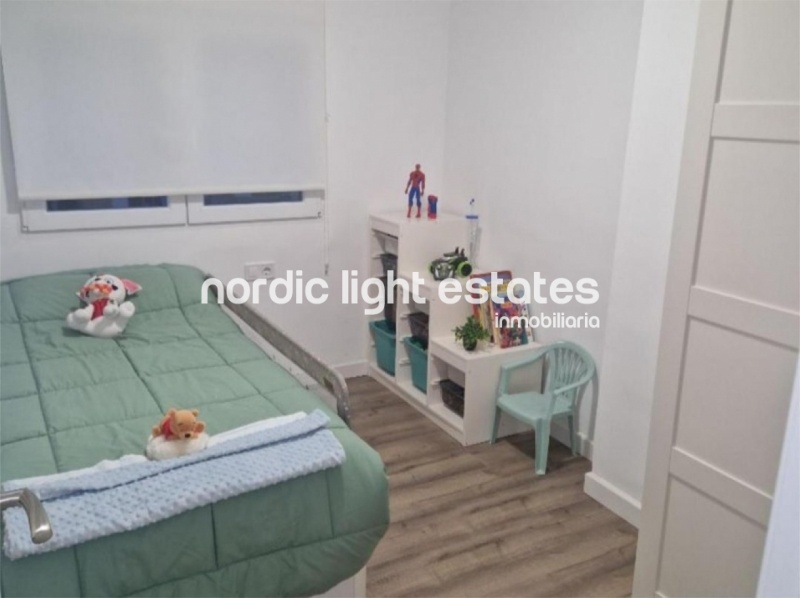 Modern refurbished 3 bed apartment in Málaga city