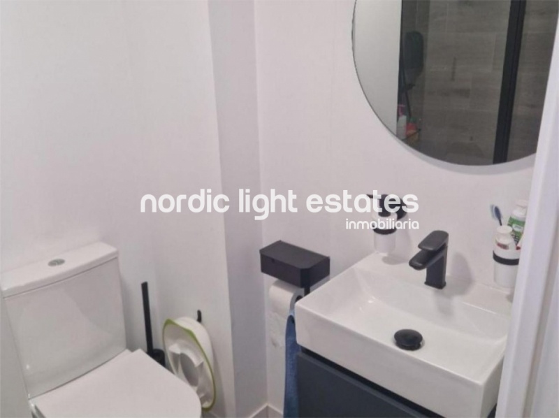 Modern refurbished 3 bed apartment in Málaga city