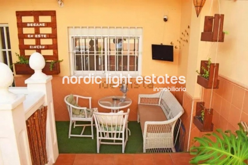 Encantadora casa reformada al sur en San Alberto, Málaga capital