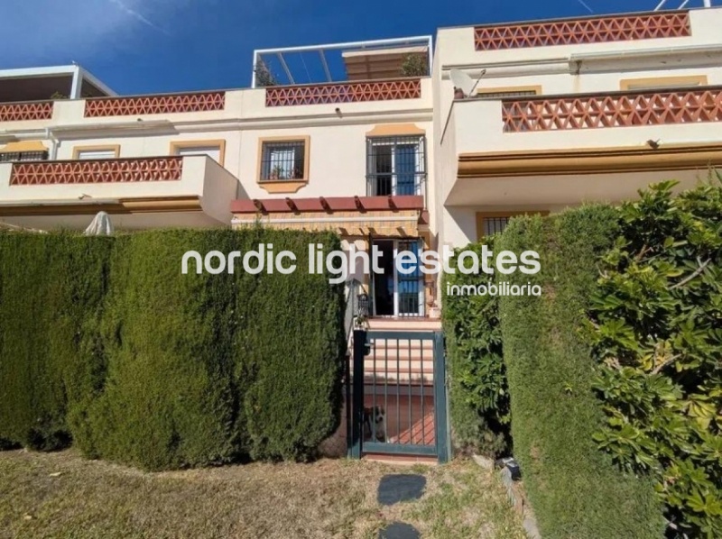 Spacious townhouse in Rincón de la Victoria 