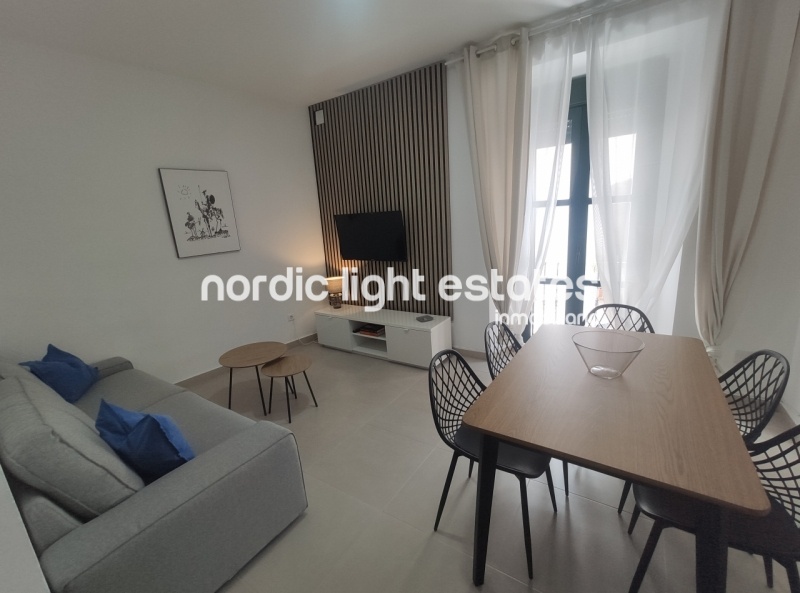 Propiedades similares Apartamento con terraza en pleno centro de Nerja