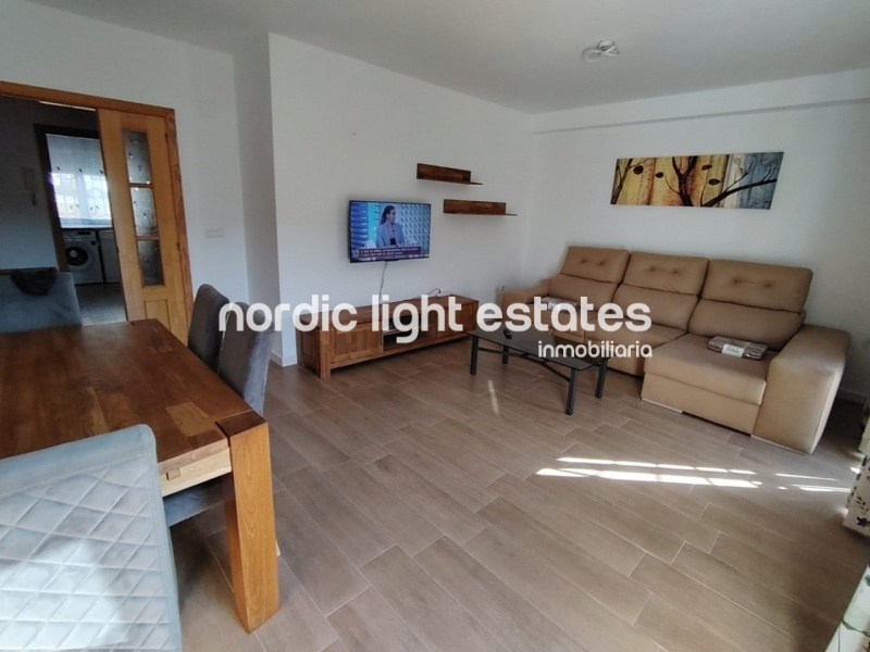 Apartamento como nuevo con parking en Torrox