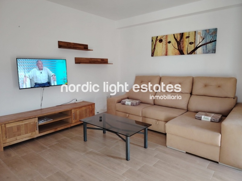 Apartamento como nuevo con parking en Torrox