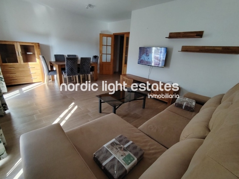 Apartamento como nuevo con parking en Torrox