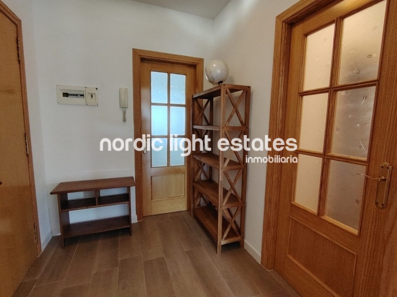 Apartamento como nuevo con parking en Torrox