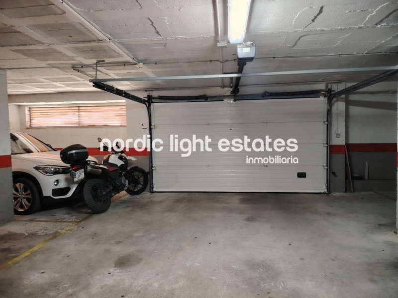 Apartamento como nuevo con parking en Torrox