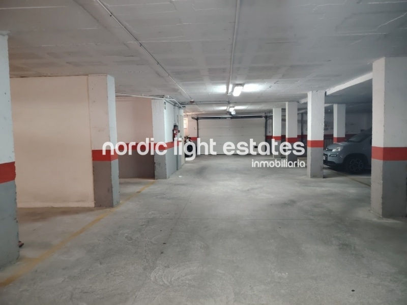 Apartamento como nuevo con parking en Torrox