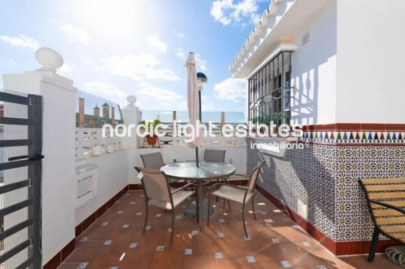 Precioso pareado con vistas impresionantes al mar