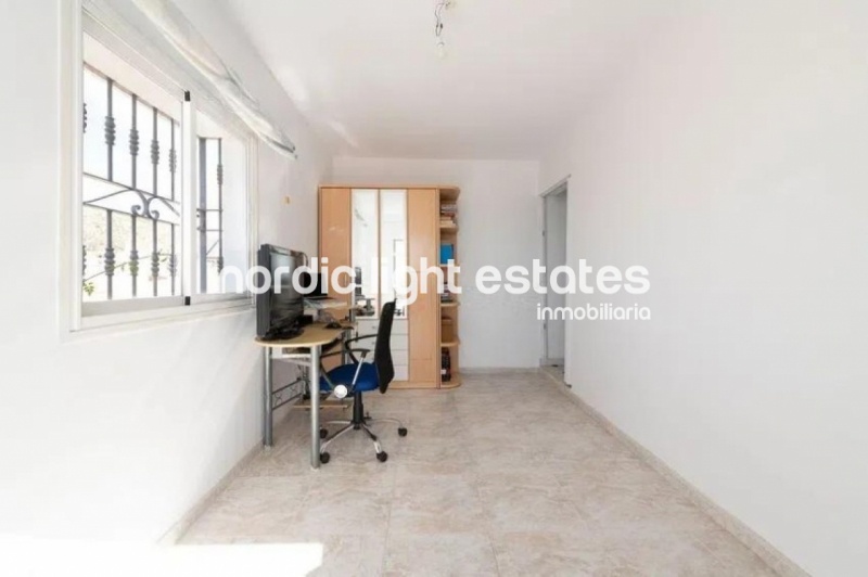 Precioso pareado con vistas impresionantes al mar