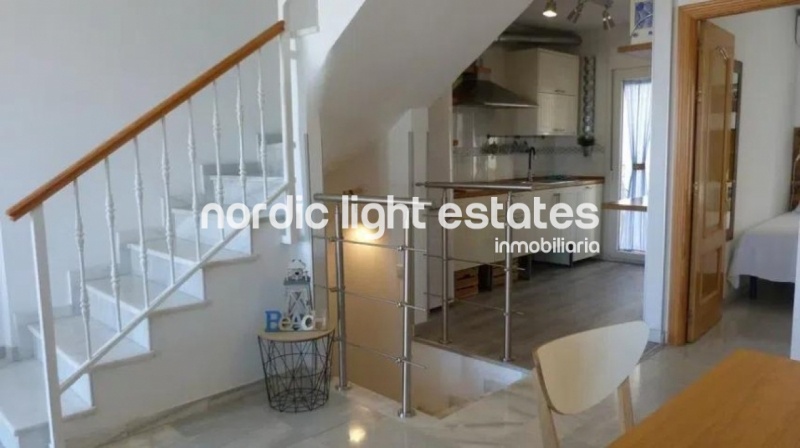 Espléndida casa adosada primera línea de la playa