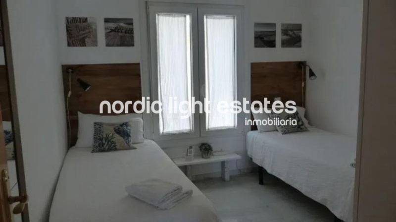 Espléndida casa adosada primera línea de la playa