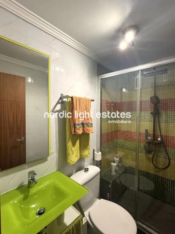 Amplio piso con plaza de parking y trastero