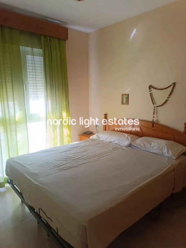 Cómodo piso con parking y piscina comunitaria