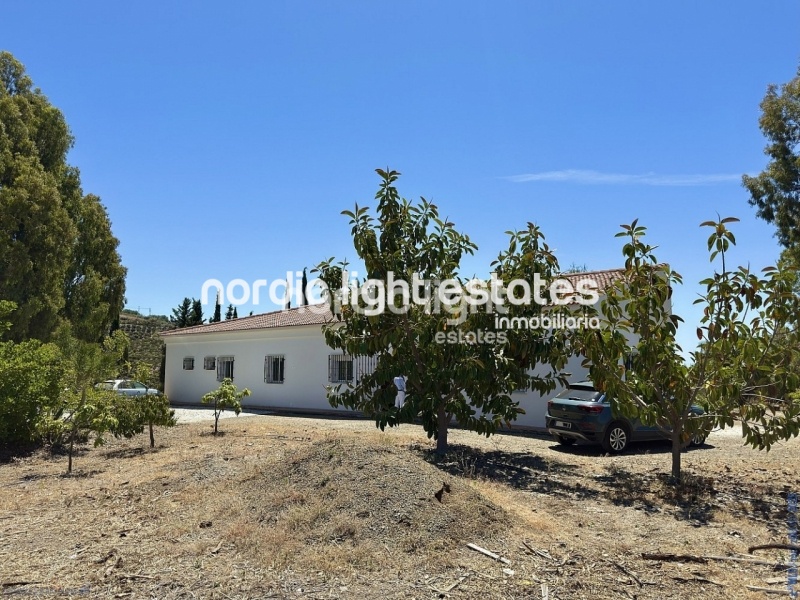 Espléndida fina rústica con gran casa 5 dormitorios