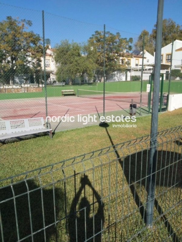 Pareado a solo 25 metros de la playa