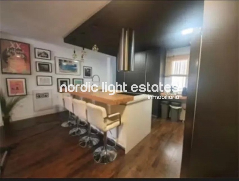  Impresionante apartamento con cocina de diseño 