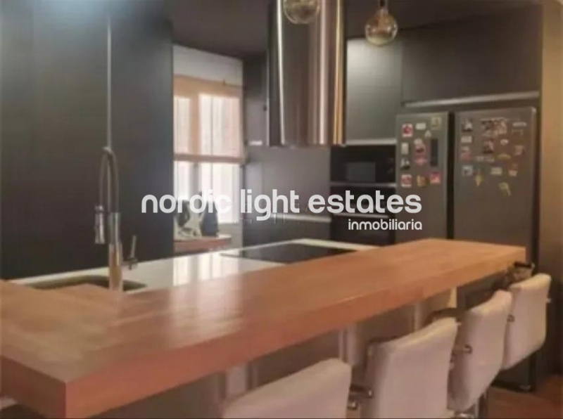  Impresionante apartamento con cocina de diseño 