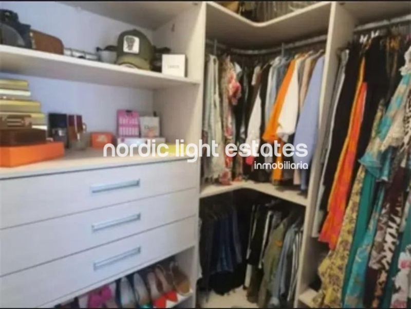  Impresionante apartamento con cocina de diseño 