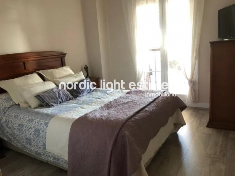 Elegante piso con parking y trastero