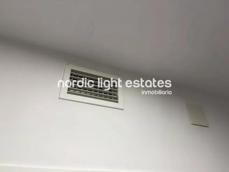 Renovated apartmenton the prestigious Paseo de reding