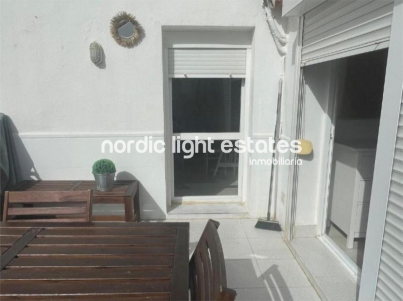 Moderno dúplex en Torrox Costa