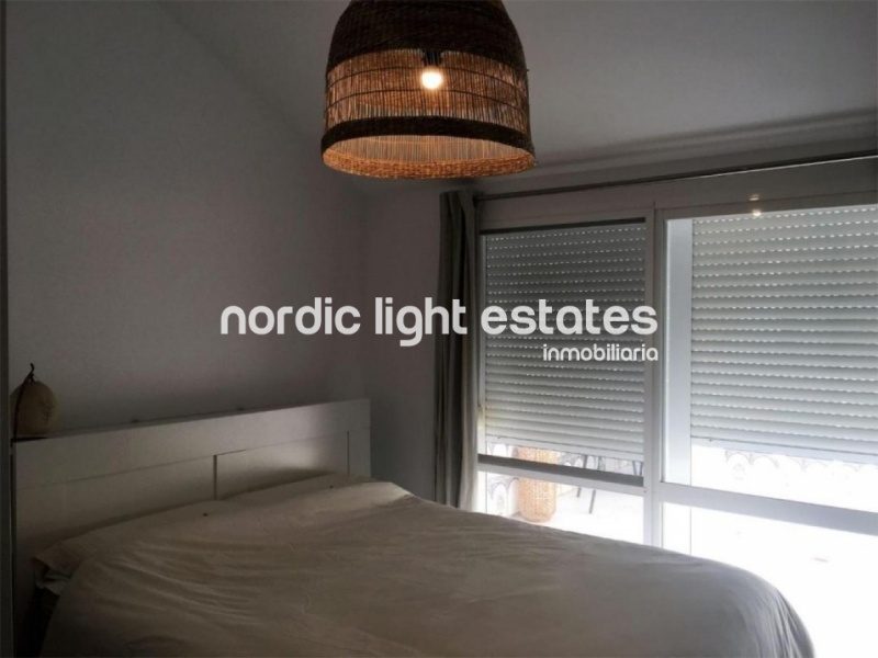 Moderno dúplex en Torrox Costa