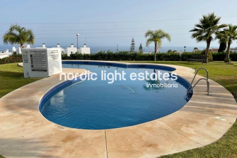 Casa reformada en Urb. Alhambra en Nerja