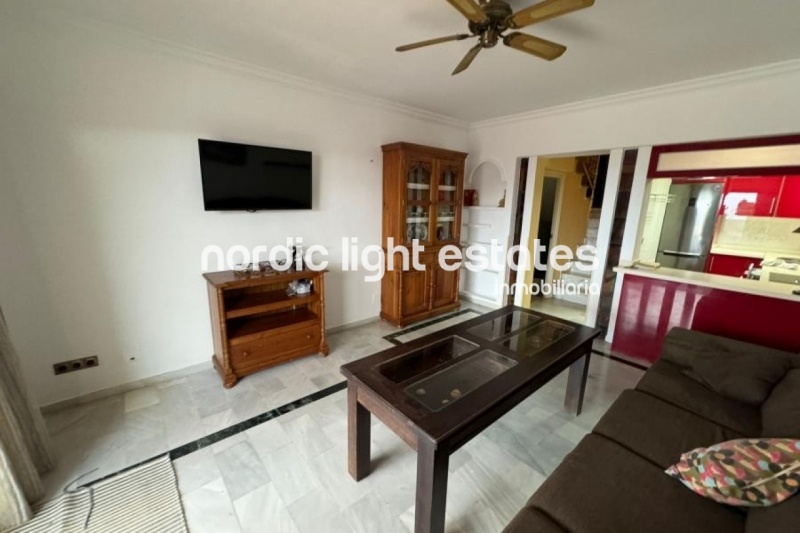 Casa reformada en Urb. Alhambra en Nerja