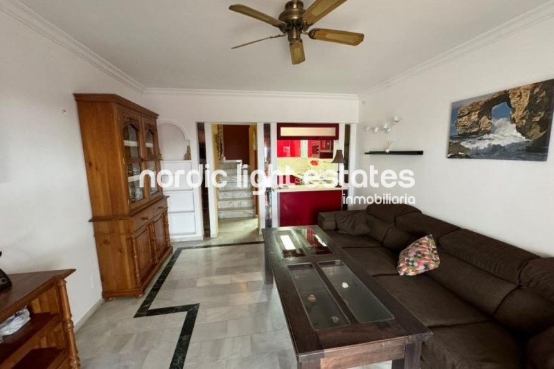 Casa reformada en Urb. Alhambra en Nerja