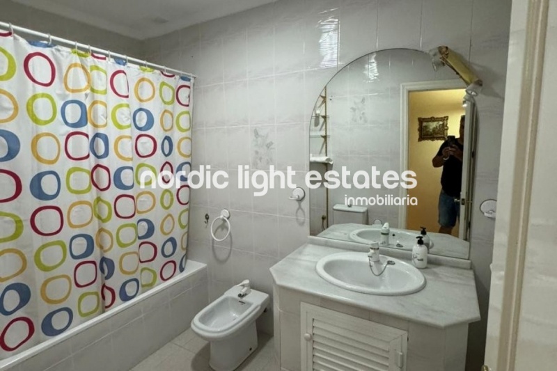 Casa reformada en Urb. Alhambra en Nerja