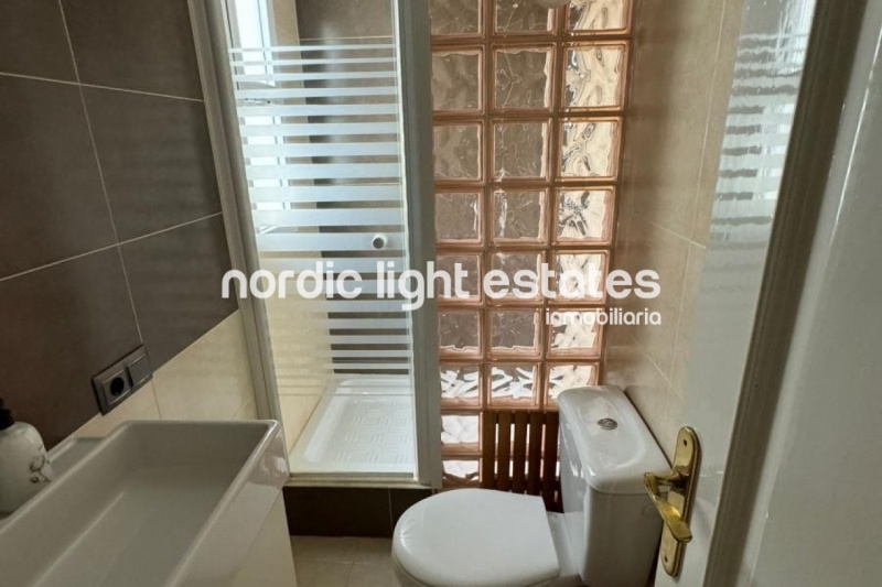 Casa reformada en Urb. Alhambra en Nerja