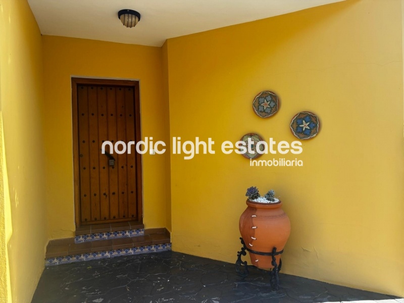 Winter rental 2025/26. Outstanding country villa in Nerja