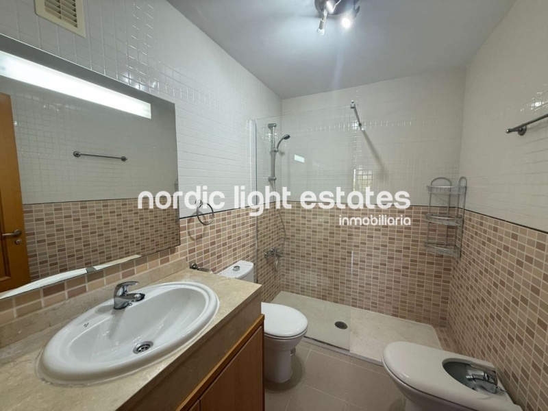 Gran piso muy cerca de la playa Torrecilla