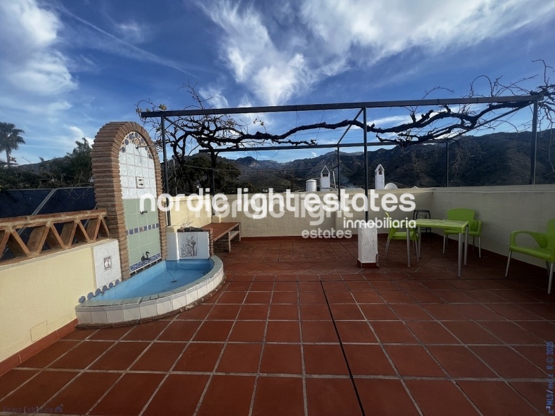 Dos casas independientes en Los Tablazos