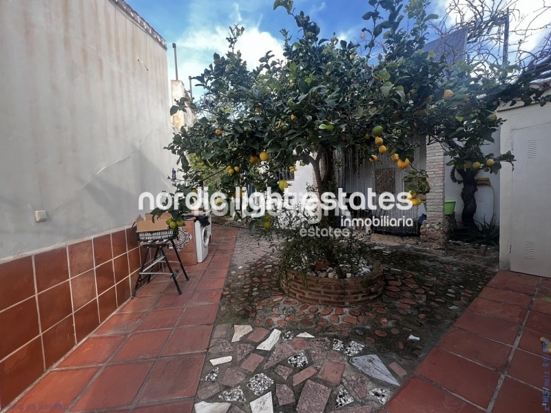 Dos casas independientes en Los Tablazos